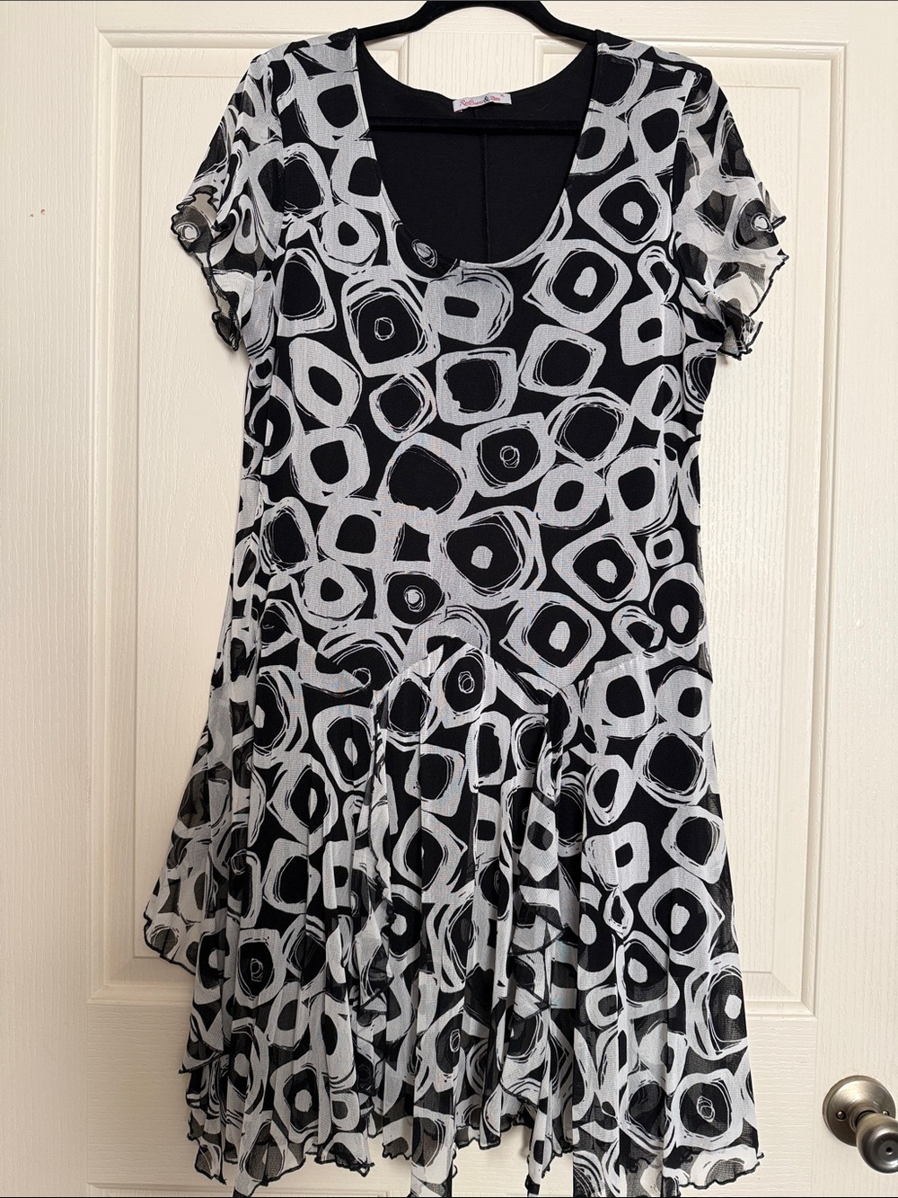 Black & White Geo Print Midi Dress